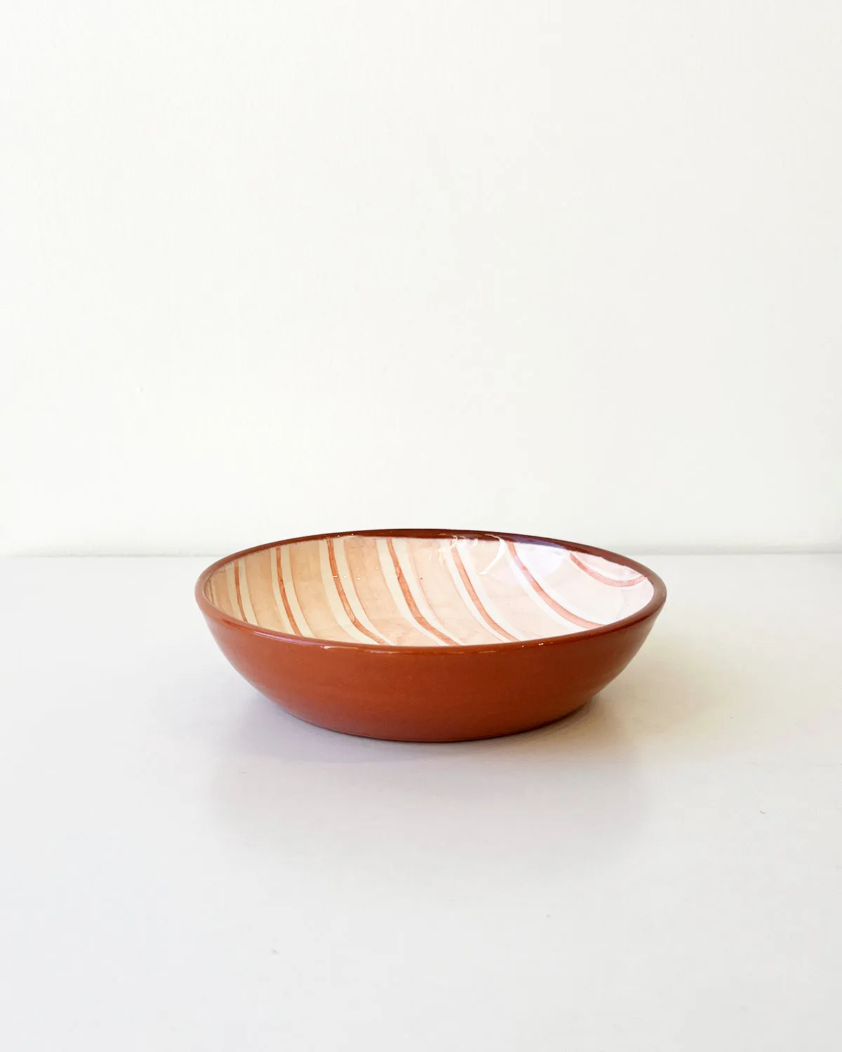 Casa Cubista Cabana Plates and Bowls - Pink