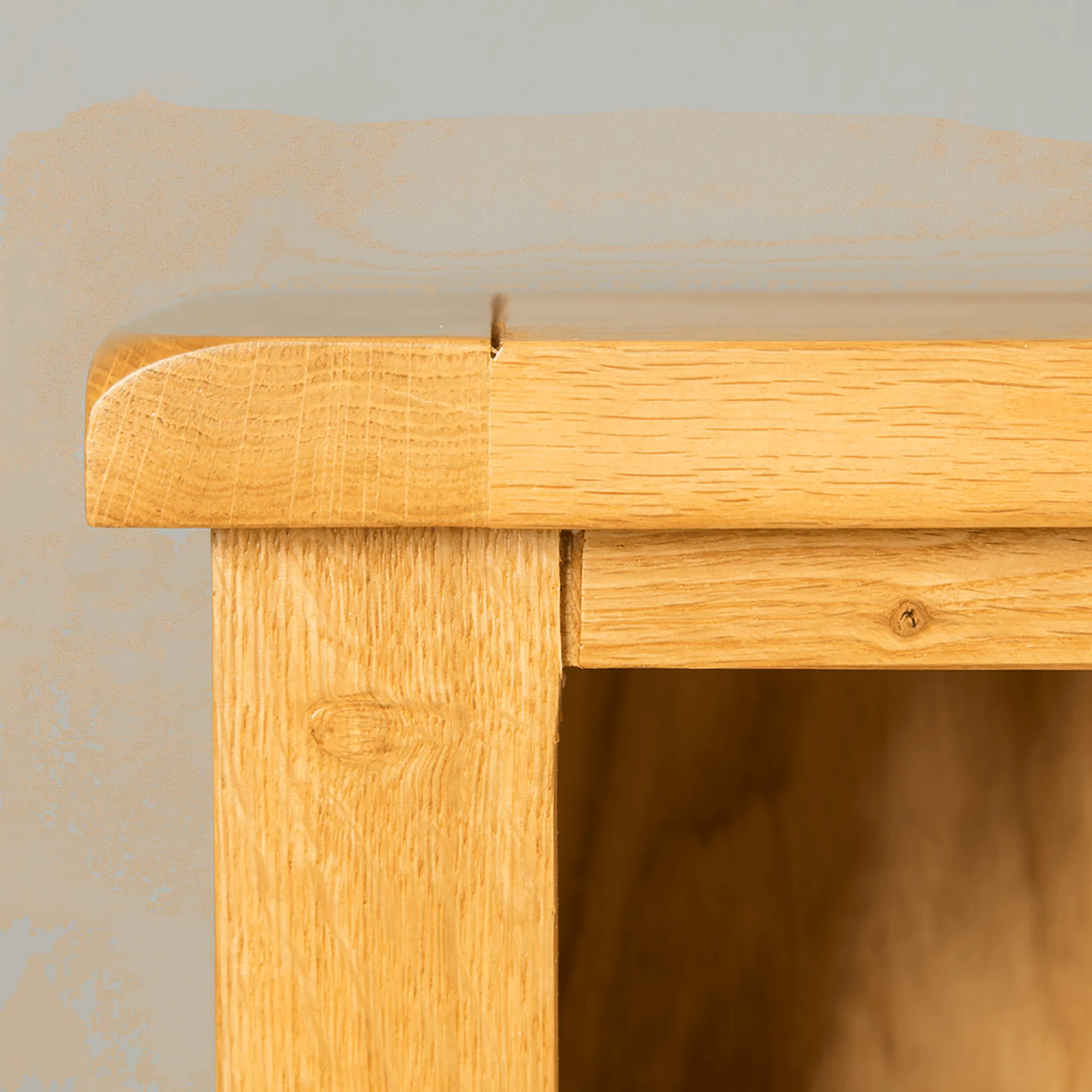 Poldark Oak DVD Stand